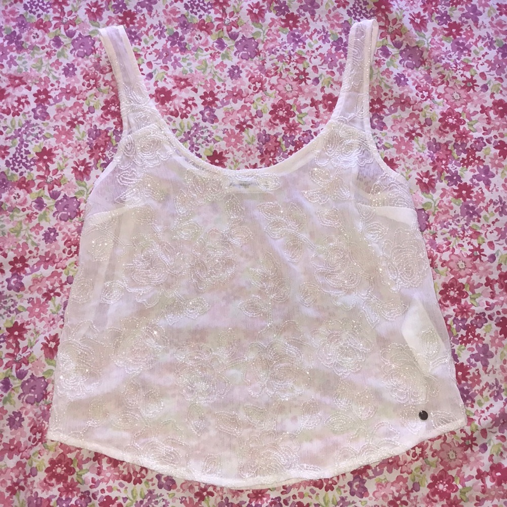 Abercrombie & Fitch white lacy top